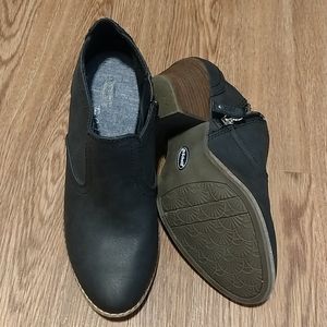 Brand new Dr. Scholl's size 6 booties